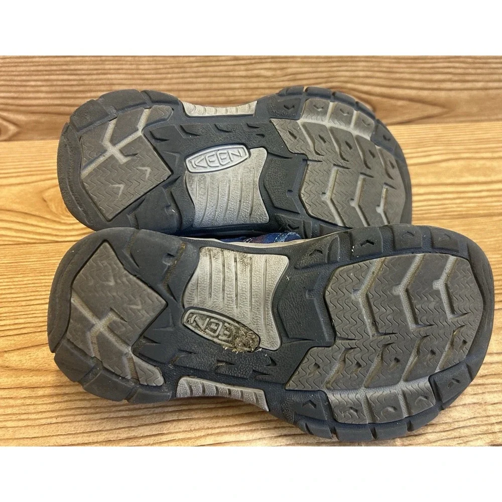 Keen Kids Blue Newport H2 Big Kid‎ Sz US 1 Y Only You Smokey The Bear Washable